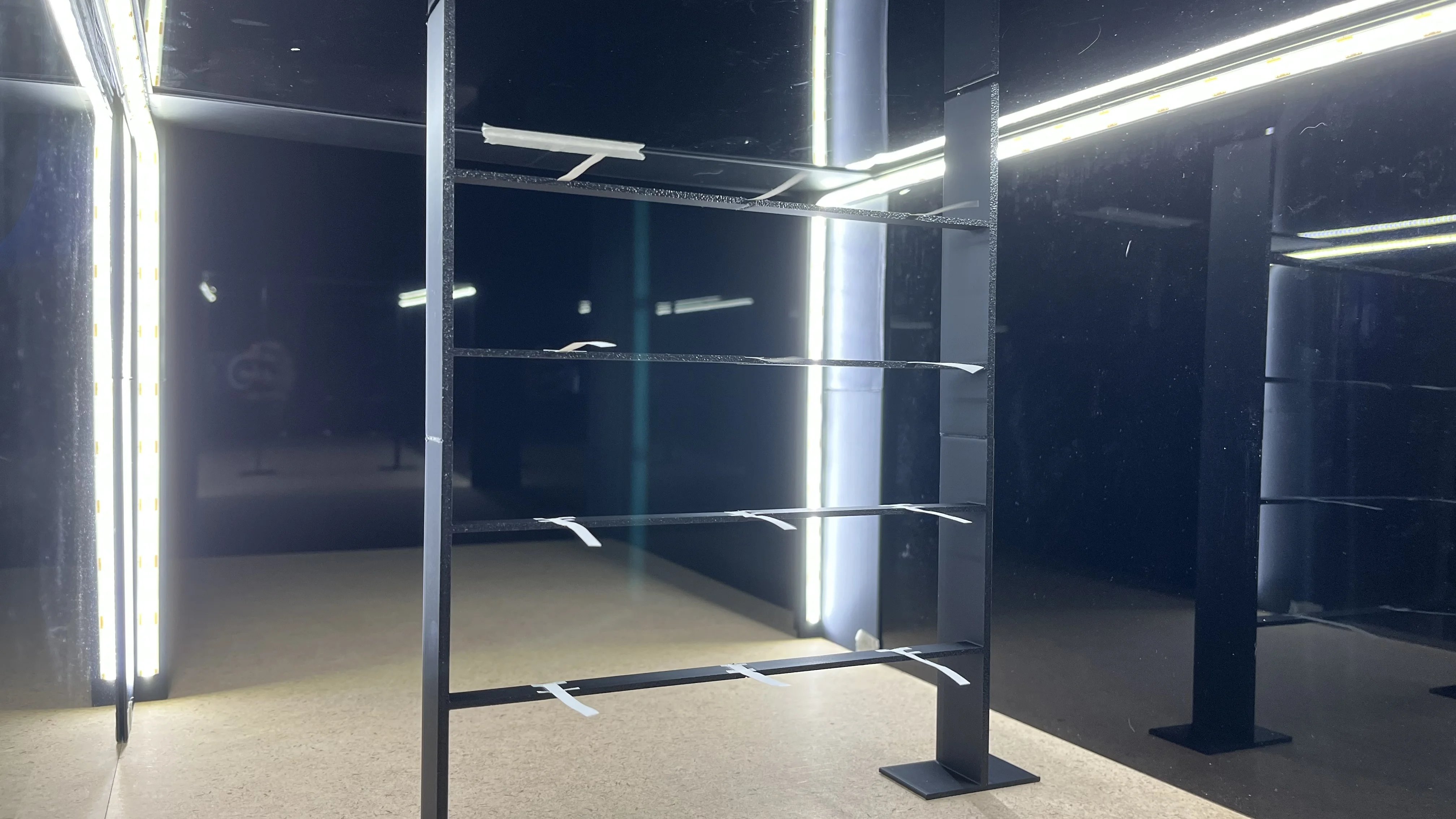 Penultimate tuft testing structure